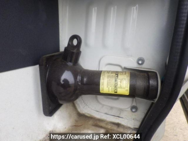 Used 2004 MT toyota hiace-van TRH112K Image[37]