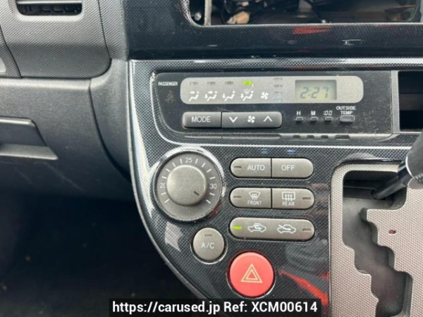 Used 2005 AT toyota wish ZNE10G Image[23]