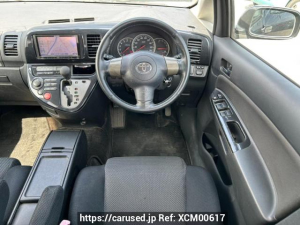 Used 2004 AT toyota wish ZNE10G Image[19]