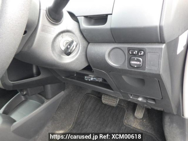Used 2005 AT toyota vitz KSP90 Image[32]