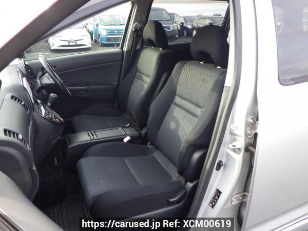 Used 2004 AT toyota wish ZNE10G Image[23]