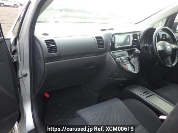 Used 2004 AT toyota wish ZNE10G Image[30]