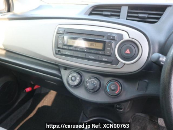 Used 2012 AT toyota vitz KSP130 Image[23]