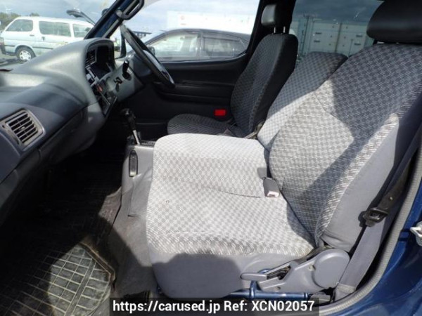 Used 2004 AT toyota hiace-van TRH112V Image[10]