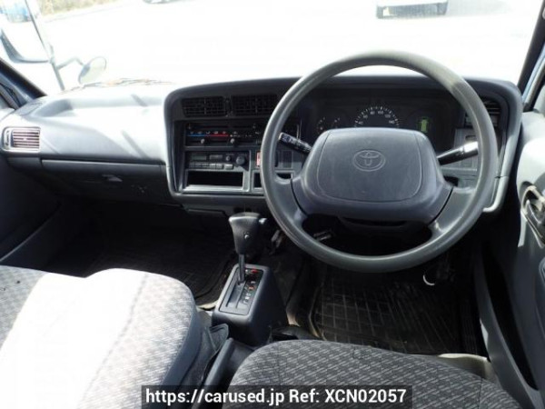 Used 2004 AT toyota hiace-van TRH112V Image[13]