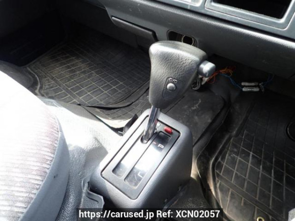 Used 2004 AT toyota hiace-van TRH112V Image[15]
