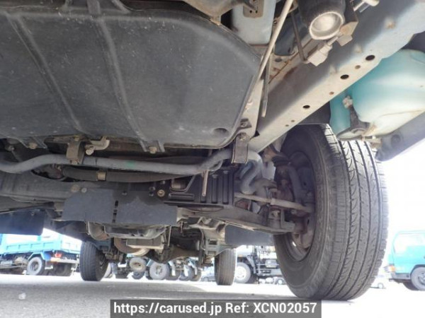 Used 2004 AT toyota hiace-van TRH112V Image[23]
