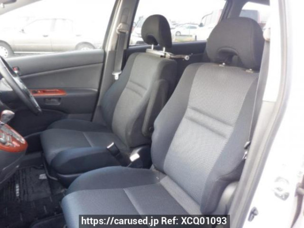 Used 2004 AT toyota wish ZNE10G Image[13]