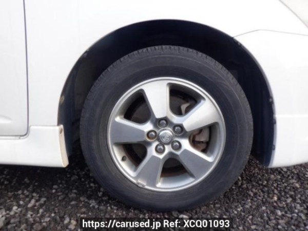 Used 2004 AT toyota wish ZNE10G Image[27]