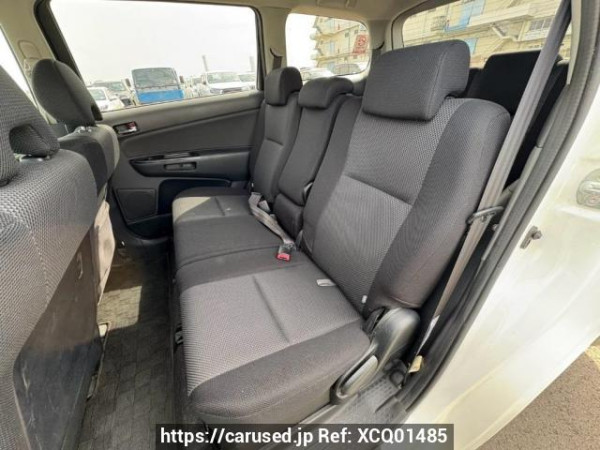 Used 2004 AT toyota wish ZNE10G Image[15]
