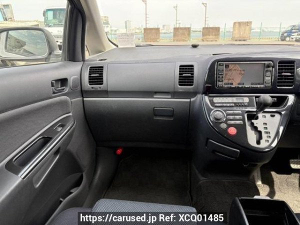 Used 2004 AT toyota wish ZNE10G Image[20]