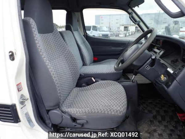 Used 2004 AT toyota hiace-commuter TRH124B Image[10]