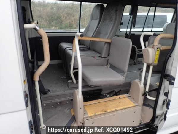 Used 2004 AT toyota hiace-commuter TRH124B Image[12]