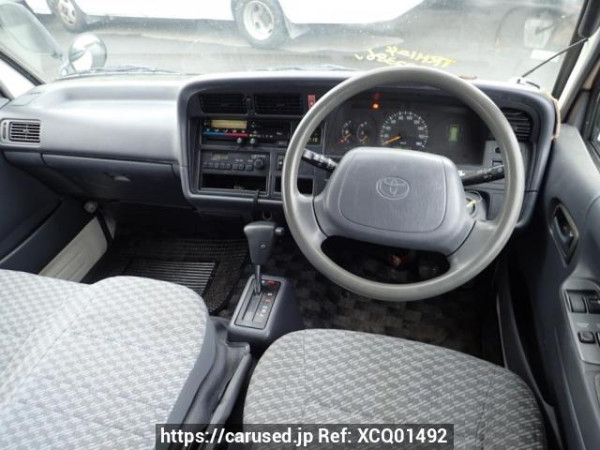 Used 2004 AT toyota hiace-commuter TRH124B Image[17]