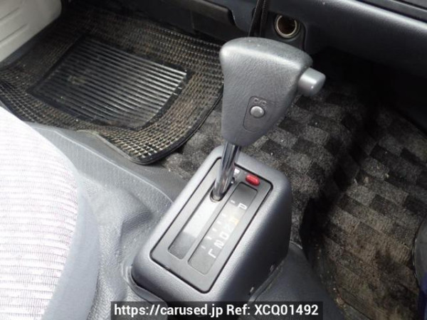 Used 2004 AT toyota hiace-commuter TRH124B Image[19]