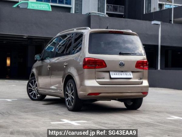 Used 2015 AT volkswagen touran null Image[6]