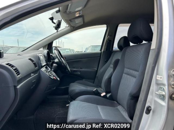 Used 2005 AT toyota wish ZNE10G Image[15]