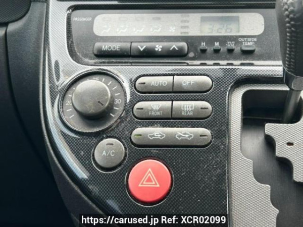 Used 2005 AT toyota wish ZNE10G Image[25]