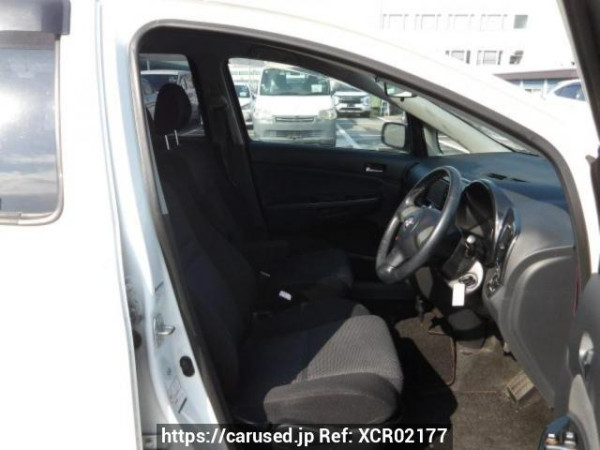 Used 2004 AT toyota wish ZNE10G Image[9]