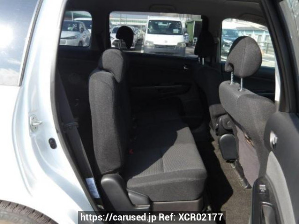Used 2004 AT toyota wish ZNE10G Image[11]