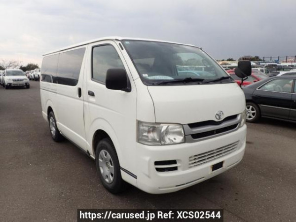 Used 2010 AT toyota hiace-van KDH206V Image[0]