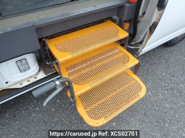 Used 2004 AT nissan caravan-bus DWMGE25 Image[9]