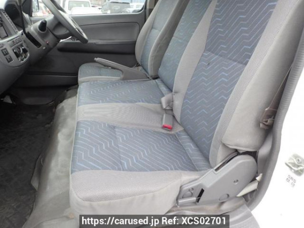 Used 2004 AT nissan caravan-bus DWMGE25 Image[14]