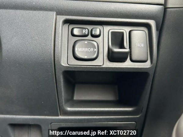 Used 2004 AT toyota sienta NCP81G Image[23]