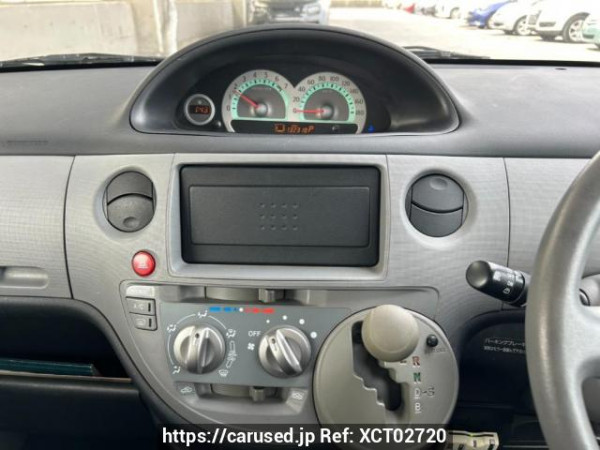 Used 2004 AT toyota sienta NCP81G Image[24]