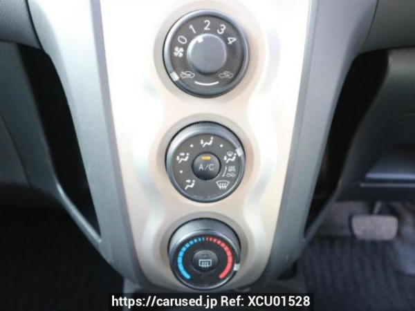 Used 2009 AT toyota vitz KSP90 Image[25]