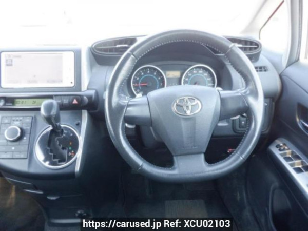 Used 2011 AT toyota wish ZGE20W Image[19]