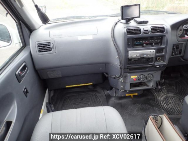 Used 2001 AT toyota granvia VCH38S Image[11]