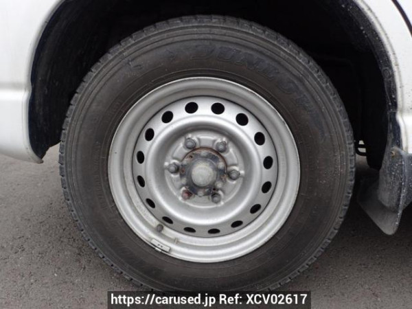 Used 2001 AT toyota granvia VCH38S Image[20]