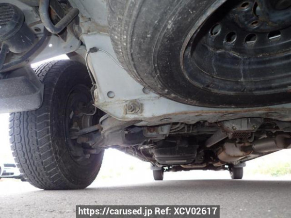 Used 2001 AT toyota granvia VCH38S Image[30]