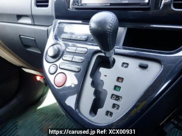 Used 2004 AT toyota wish ZNE10G Image[23]