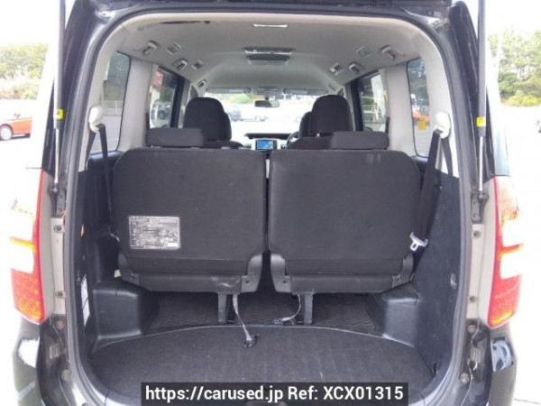 Used 2010 AT toyota noah ZRR70W Image[8]