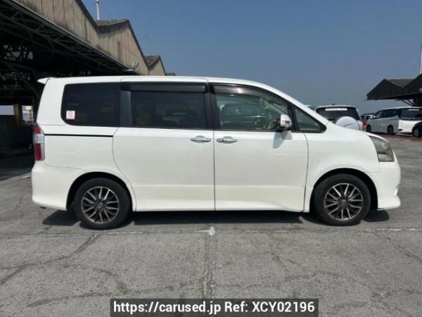 Used 2010 AT toyota noah ZRR70W Image[7]