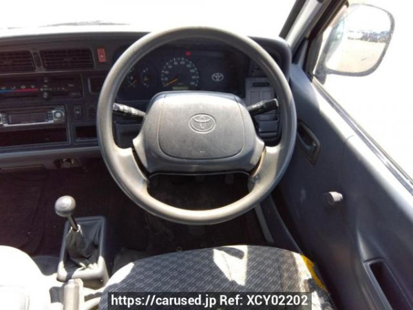 Used 2003 MT toyota hiace-van TRH102V Image[17]