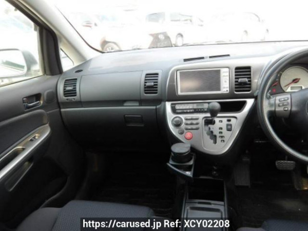 Used 2003 AT toyota wish ANE10G Image[15]
