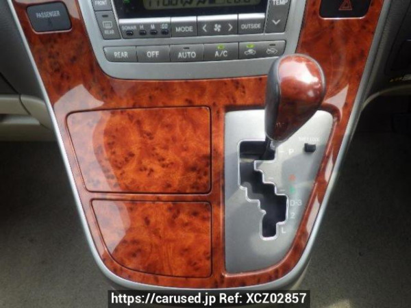 Used 2004 AT toyota alphard ANH10W Image[22]