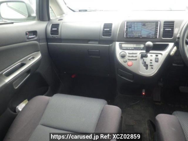 Used 2004 AT toyota wish ANE10G Image[17]