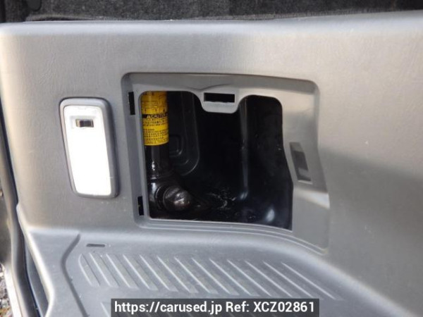 Used 2004 AT toyota hiace-van KDH200V Image[52]