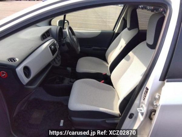 Used 2011 AT toyota vitz KSP130 Image[13]