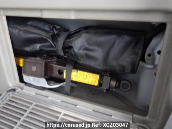 Used 1999 AT toyota hiace-regius RCH41W Image[38]