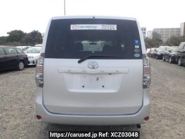 Used 2009 AT toyota voxy ZRR70G Image[5]