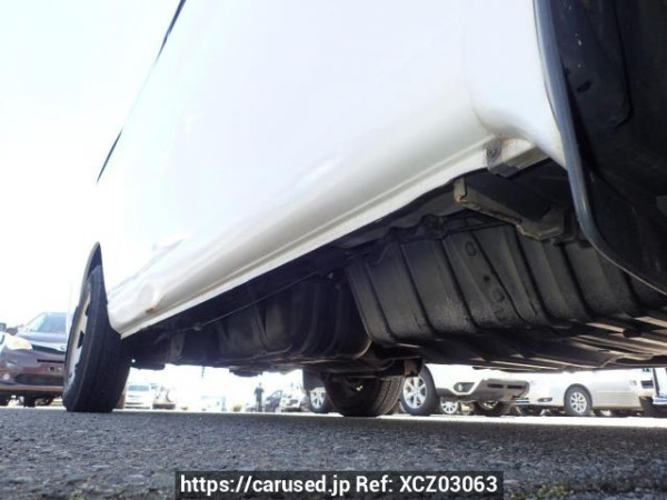 Used 2002 AT nissan caravan-bus DWMGE25 Image[31]