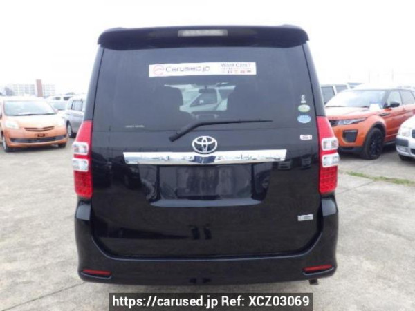 Used 2010 AT toyota noah ZRR70W Image[5]