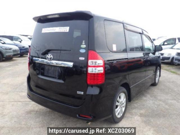 Used 2010 AT toyota noah ZRR70W Image[6]
