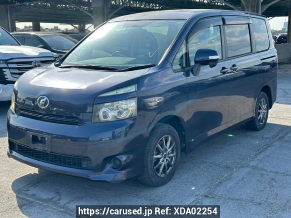 Used 2008 AT toyota voxy ZRR70G Image[2]