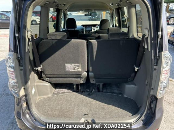 Used 2008 AT toyota voxy ZRR70G Image[8]